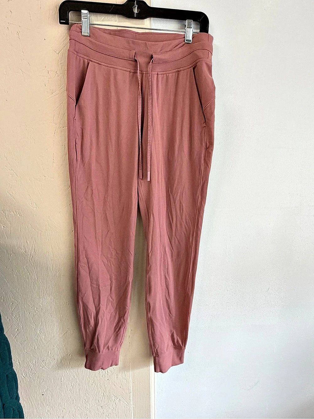 lululemon Ready to Rulu Jogger 29" Pink Size 6